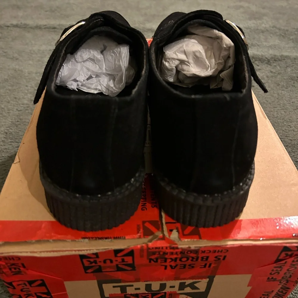 T.U.K Men's Black Suede Buckle Loafers - Picture 4 of 5
